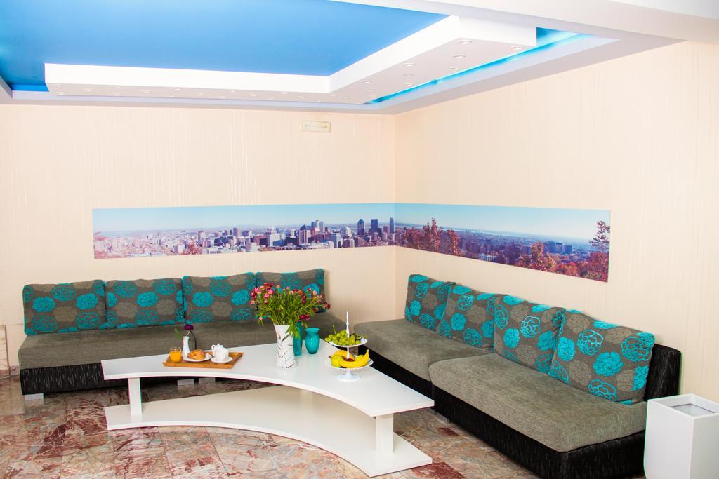 Vivar Hotel Tirana Extérieur photo